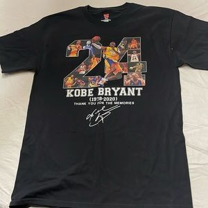 24 Kobe Bryant Thank You For The Memories Signature Unisex Tee T-Shirt